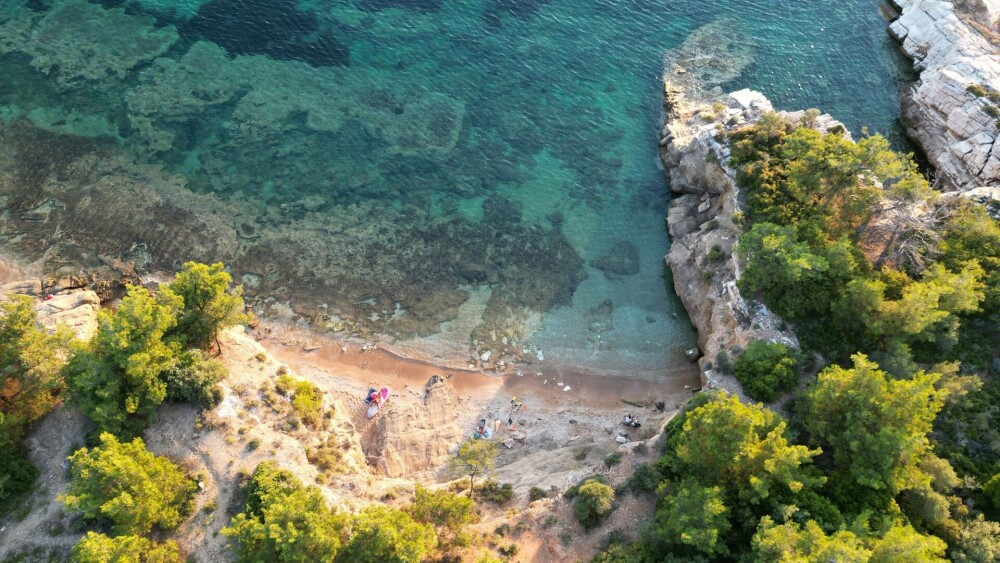 Topul celor mai frumoase plaje din Thassos: au apă turcoaz și nisip auriu. Ghidul complet al atracțiilor turistice - Imaginea 10