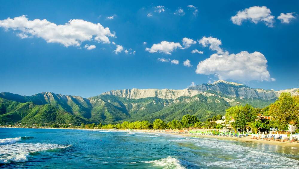 Topul celor mai frumoase plaje din Thassos: au apă turcoaz și nisip auriu. Ghidul complet al atracțiilor turistice - Imaginea 15