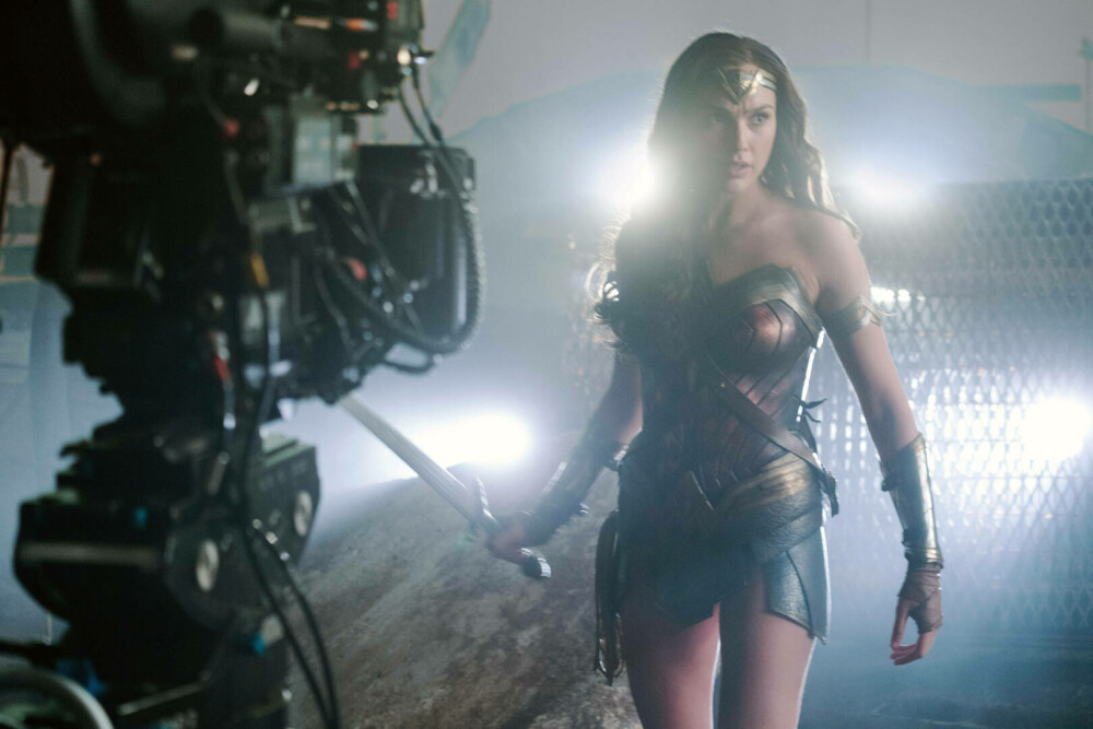 Gal Gadot, apariție spectaculoasă la un eveniment monden din Beverly Hills. GALERIE FOTO - Imaginea 29