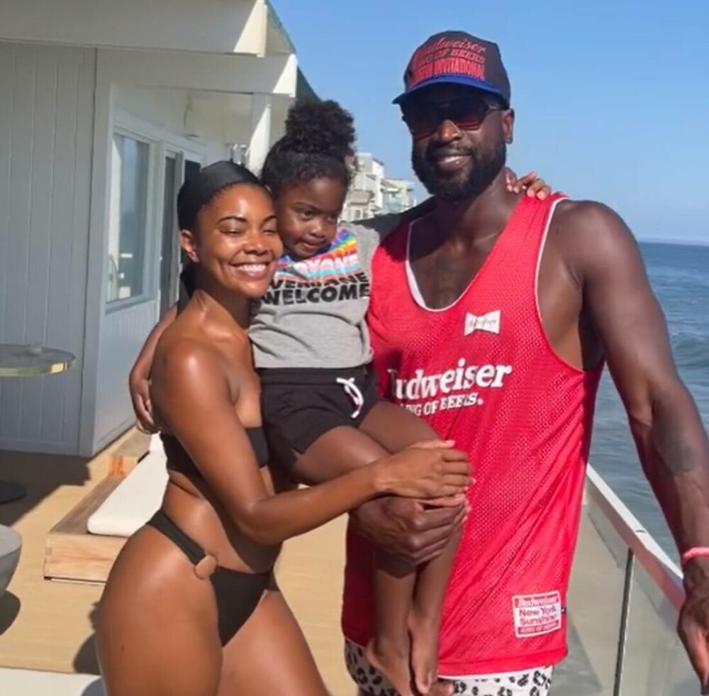 Actrița Gabrielle Union, criticată pentru că se expune în bikini la 50 de ani. Cum i-a răspuns unui fan. GALERIE FOTO - Imaginea 6