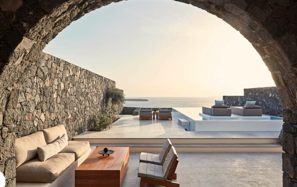 Cele mai spectaculoase hoteluri cu piscină privată din Grecia. Tot ce trebuie să știi despre ele - Imaginea 5