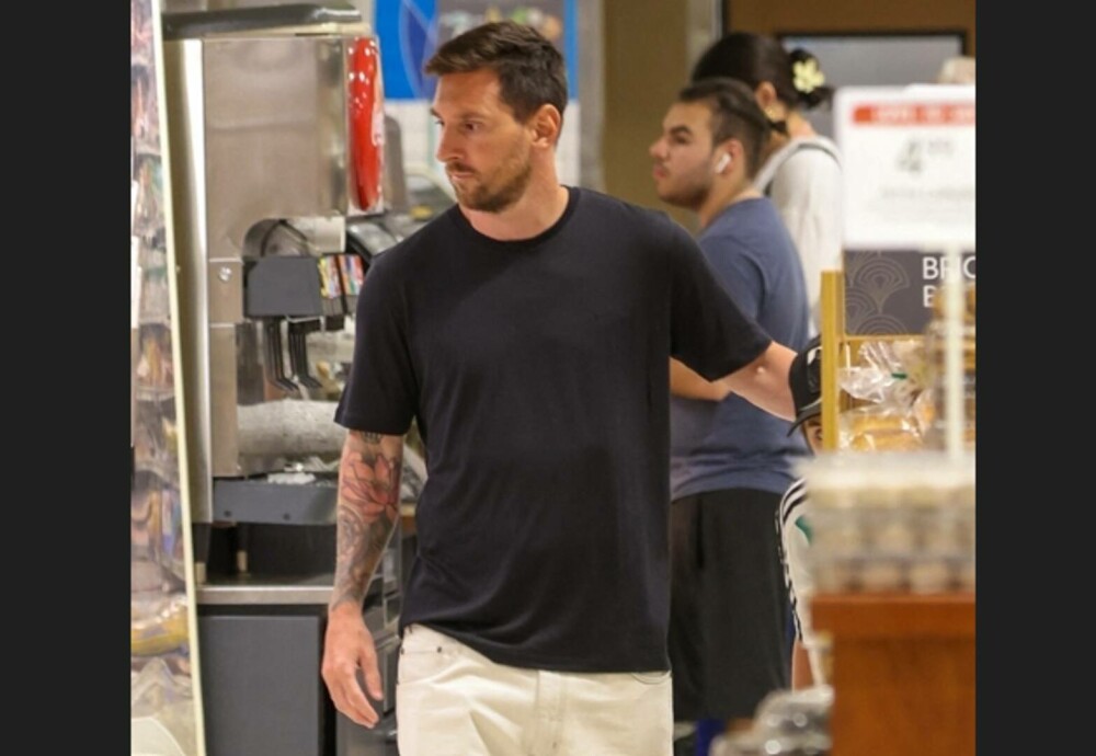 Messi, apariție incredibilă într-un supermarket din Florida. Trecătorii au rămas uimiți. GALERIE FOTO - Imaginea 8