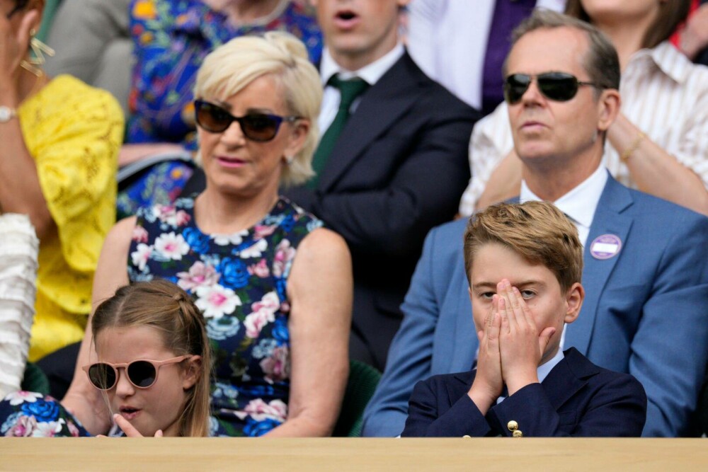 Prințul George și Prințesa Charlotte au atras toate privirile la finala Wimbledon. Ipostaze inedite cu micuții prinți | FOTO - Imaginea 5