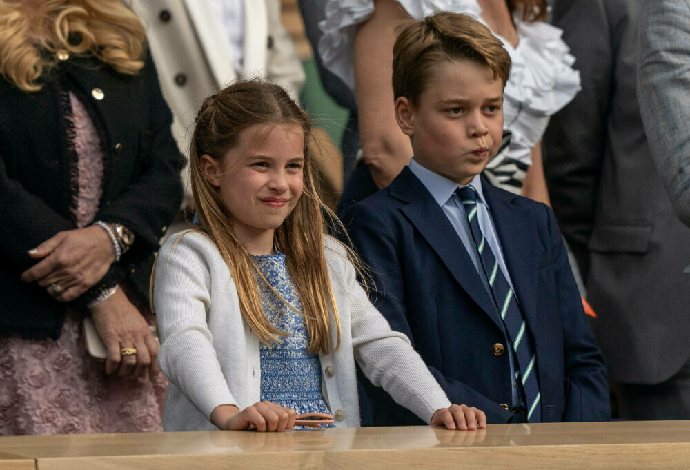 Prințul George și Prințesa Charlotte au atras toate privirile la finala Wimbledon. Ipostaze inedite cu micuții prinți | FOTO - Imaginea 27