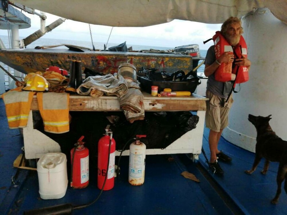 Cum arată bărbatul care a supraviețuit trei luni cu pește crud și apă de ploaie. A trăit pe mare alături de câinele lui FOTO - Imaginea 1