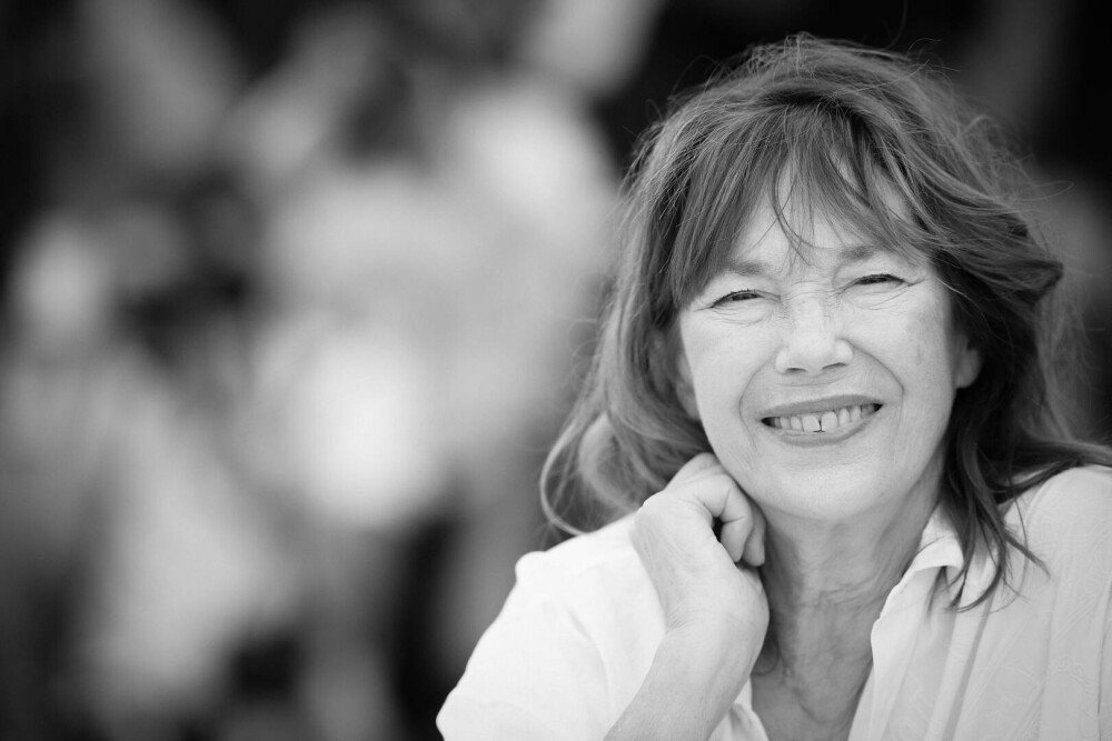 Când vor avea loc funeraliile cântăreţei şi actriţei Jane Birkin. A fost găsită moartă, duminică, în locuinţa sa din Paris - Imaginea 12