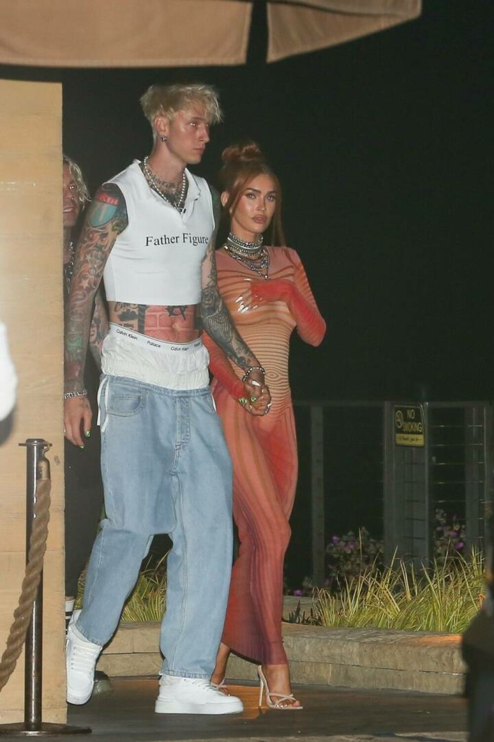 Megan Fox este însărcinată cu primul ei copil cu Machine Gun Kelly. Modul inedit prin care a făcut anunțul. FOTO - Imaginea 58