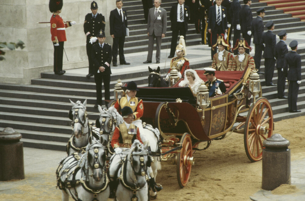 42 de ani de la căsătoria dintre Diana și Charles. Detalii mai puțin știute despre controversata nuntă regală din 1981 | FOTO - Imaginea 7