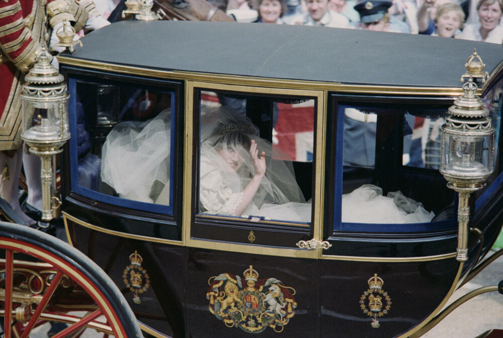 42 de ani de la căsătoria dintre Diana și Charles. Detalii mai puțin știute despre controversata nuntă regală din 1981 | FOTO - Imaginea 50