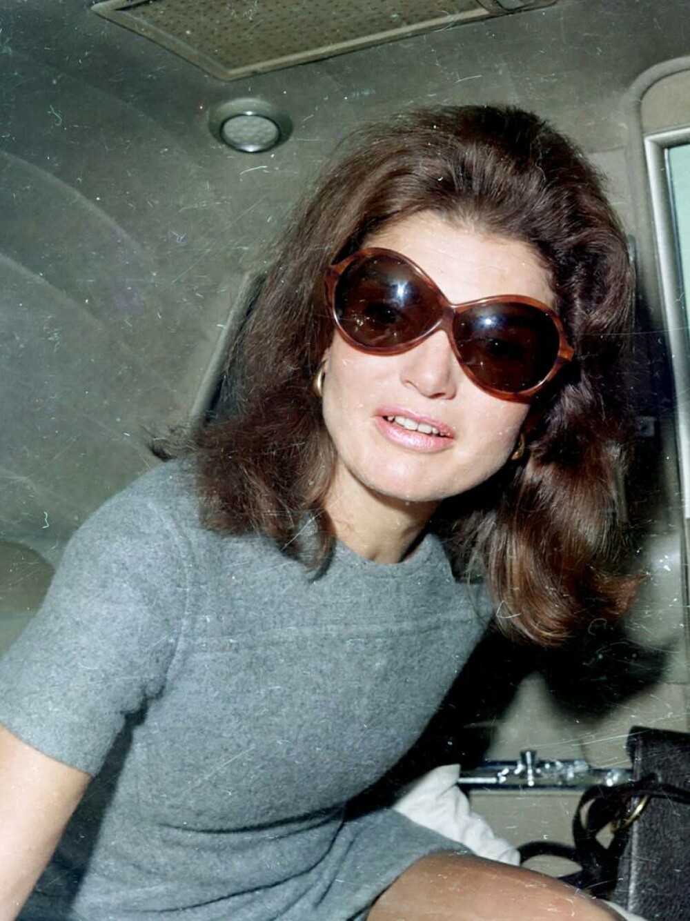 Jackie Kennedy, o inspirație în modă pentru toate timpurile. 3 lucruri pe care nu le știai despre fosta primă doamnă a SUA - Imaginea 14