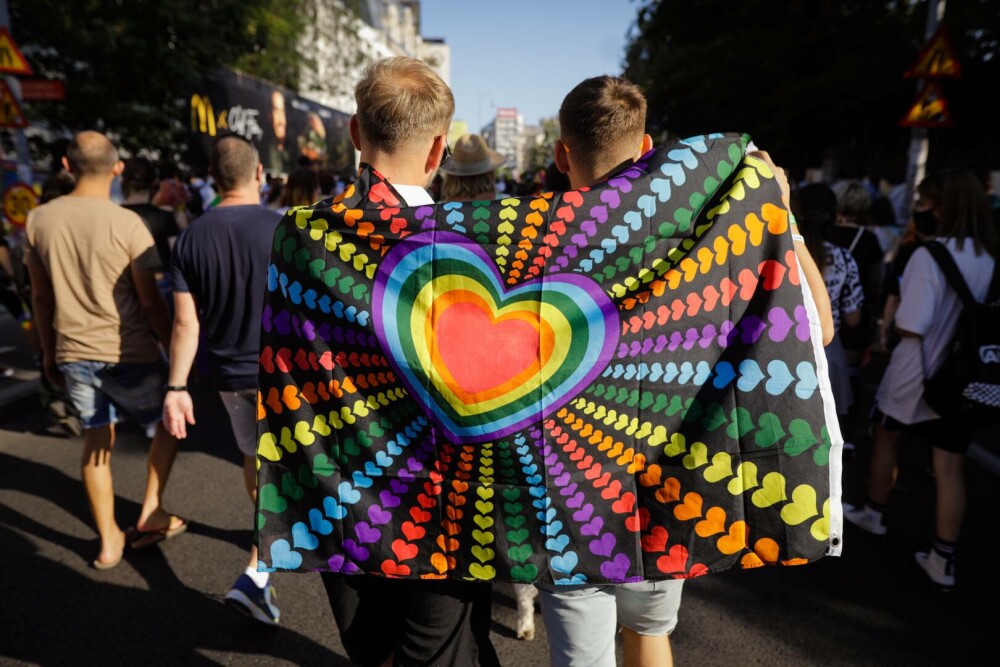 Marşul Bucharest Pride 2023 şi „Marşul pentru normalitate”, în Bucureşti | GALERIE FOTO - Imaginea 1