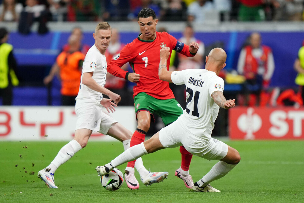 Portugalia – Slovenia 3-0. Lusitanii s-au calificat dramatic și merg în sferturile EURO 2024 - Imaginea 39