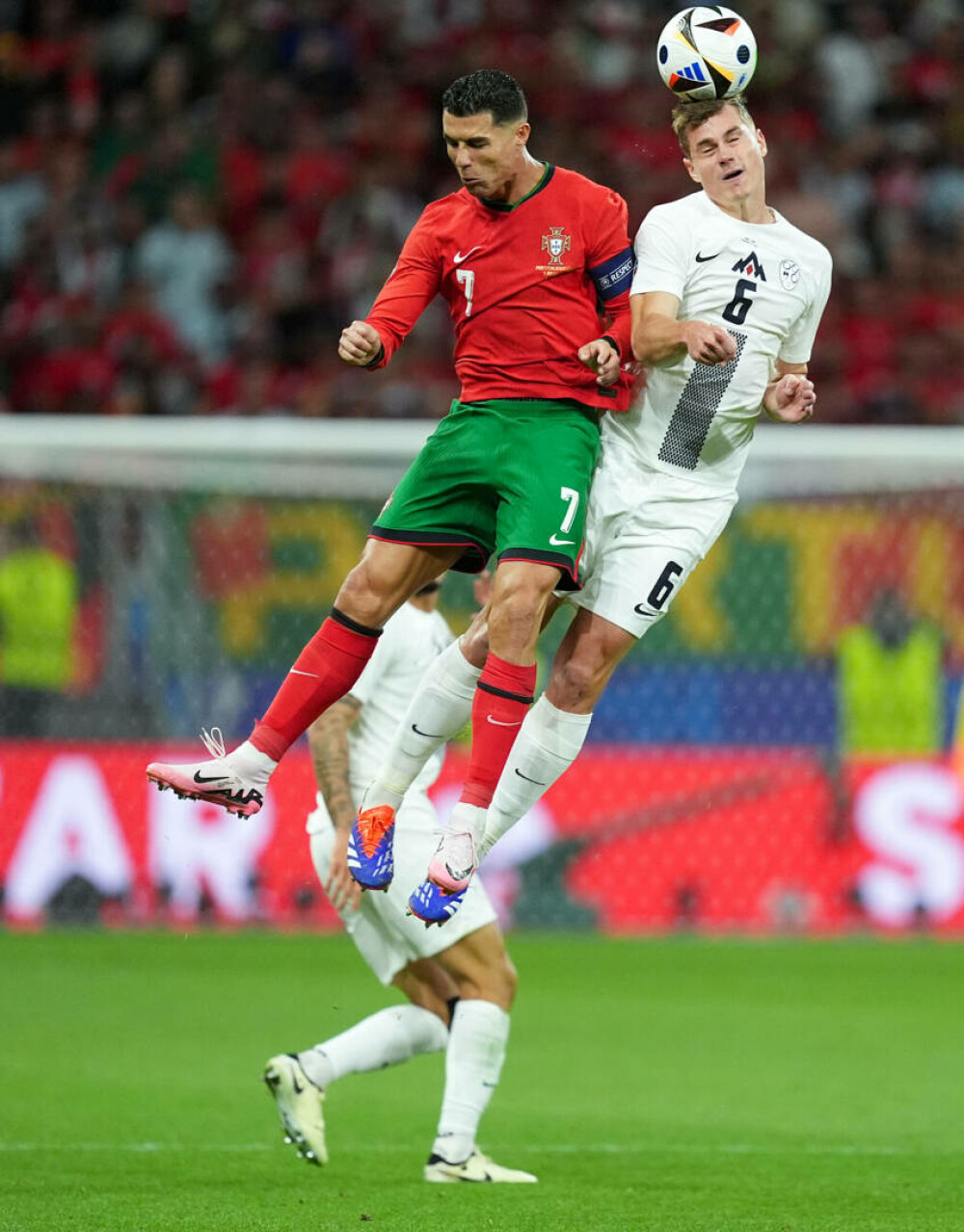 Portugalia – Slovenia 3-0. Lusitanii s-au calificat dramatic și merg în sferturile EURO 2024 - Imaginea 43