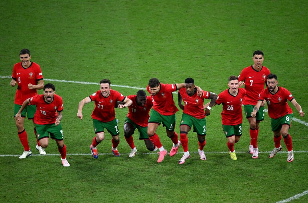 Portugalia și Franța s-au calificat în sferturi, la EURO 2024! În această seară, România își joacă soarta în optimi - Imaginea 6