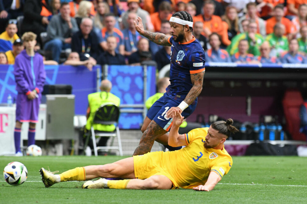 Cum l-au numit englezii pe Radu Drăgușin, după prestația din meciul cu Olanda de la EURO 2024 | GALERIE FOTO - Imaginea 5