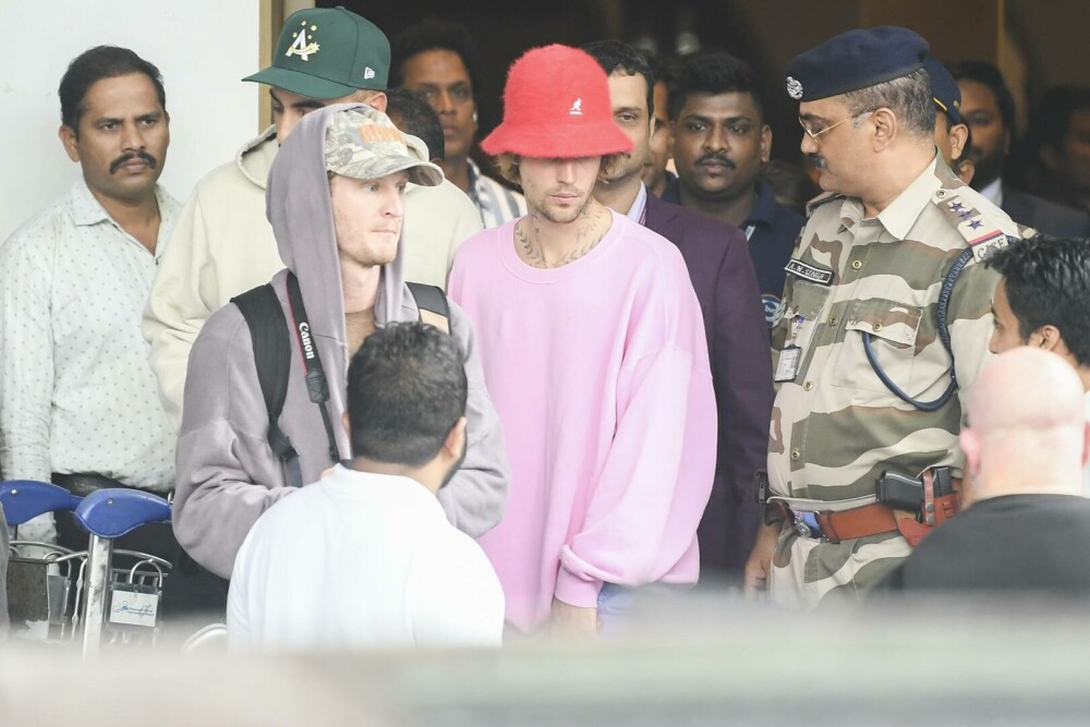 Justin Bieber a cântat la cea mai recentă petrecere de dinaintea nunții a familiei Ambani din India. FOTO - Imaginea 8