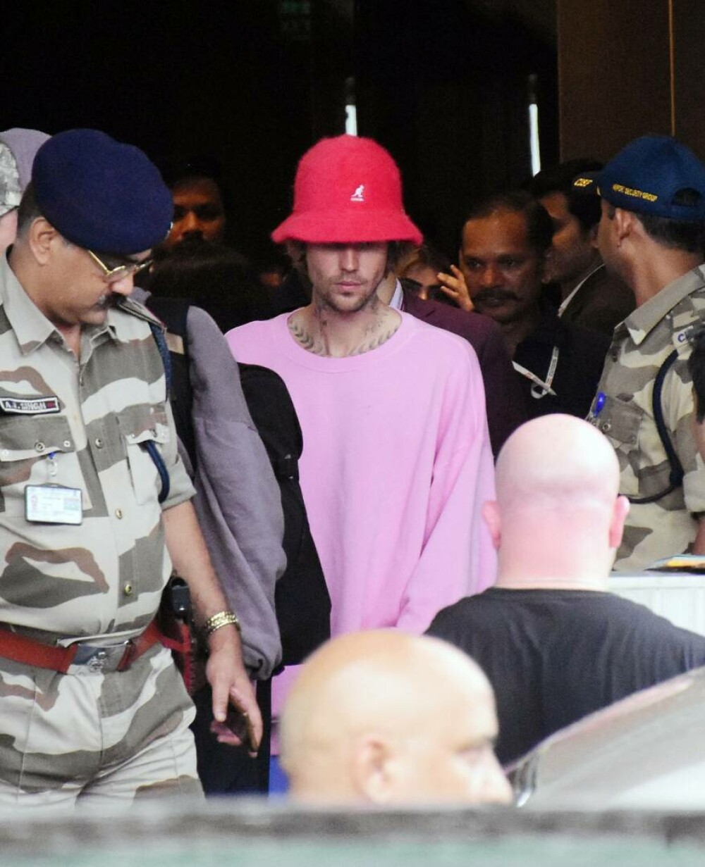 Justin Bieber a cântat la cea mai recentă petrecere de dinaintea nunții a familiei Ambani din India. FOTO - Imaginea 10