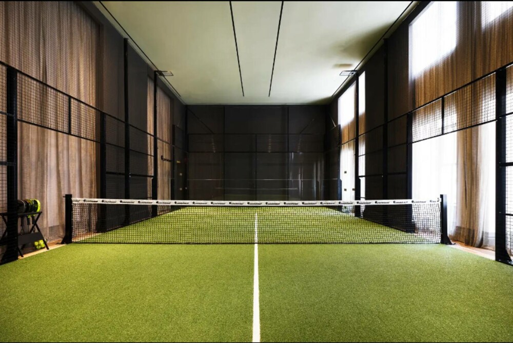 Regele Charles și-a cumpărat un apartament în zgârie-norul miliardarilor din New York. Are piscină și teren de tenis | FOTO - Imaginea 9