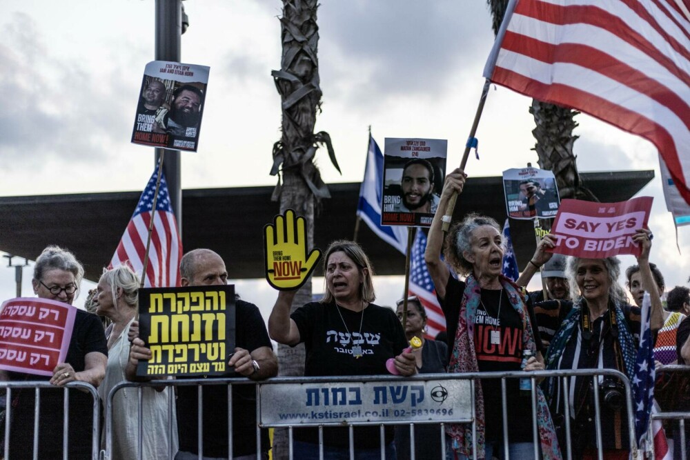 Proteste la Tel Aviv. Familiile ostaticilor şi-au strigat furia în timp ce Netanyahu îşi ţinea discursul în Congresul SUA - Imaginea 6