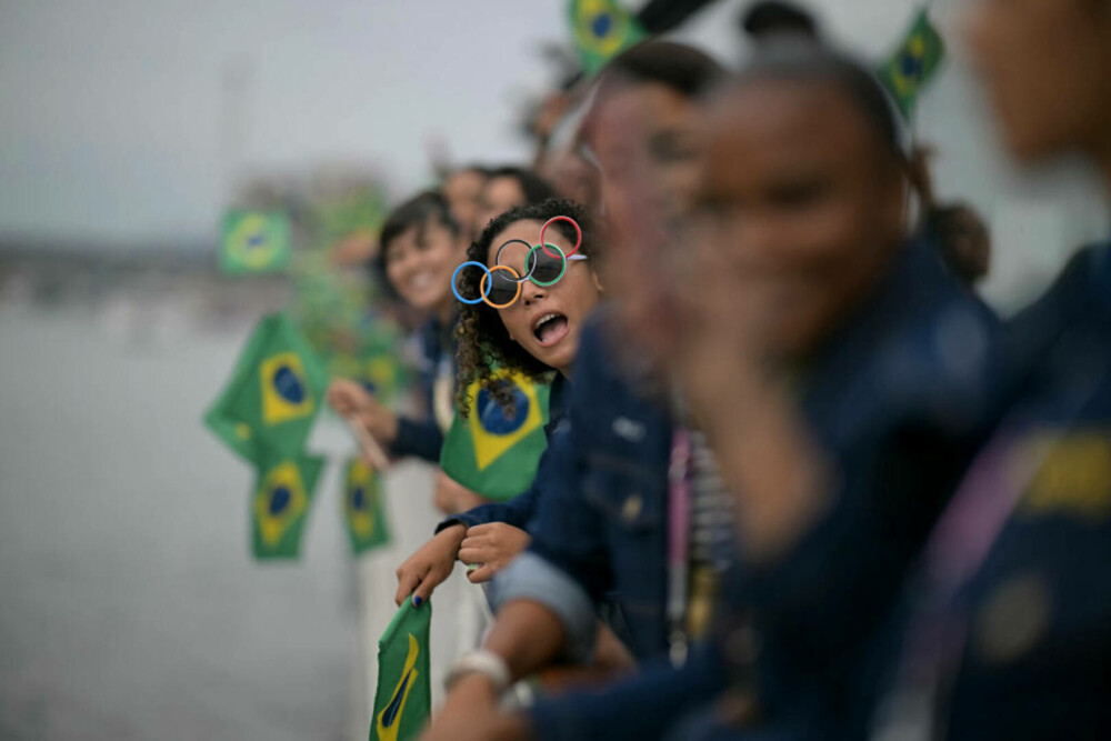 Atmosferă de poveste la ceremonia de deschidere a Jocurilor Olimpice de la Paris. Show total pe Sena | GALERIE FOTO - Imaginea 3