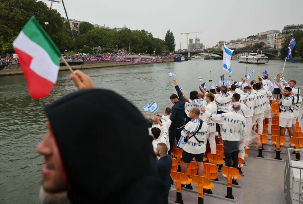 Atmosferă de poveste la ceremonia de deschidere a Jocurilor Olimpice de la Paris. Show total pe Sena | GALERIE FOTO - Imaginea 14