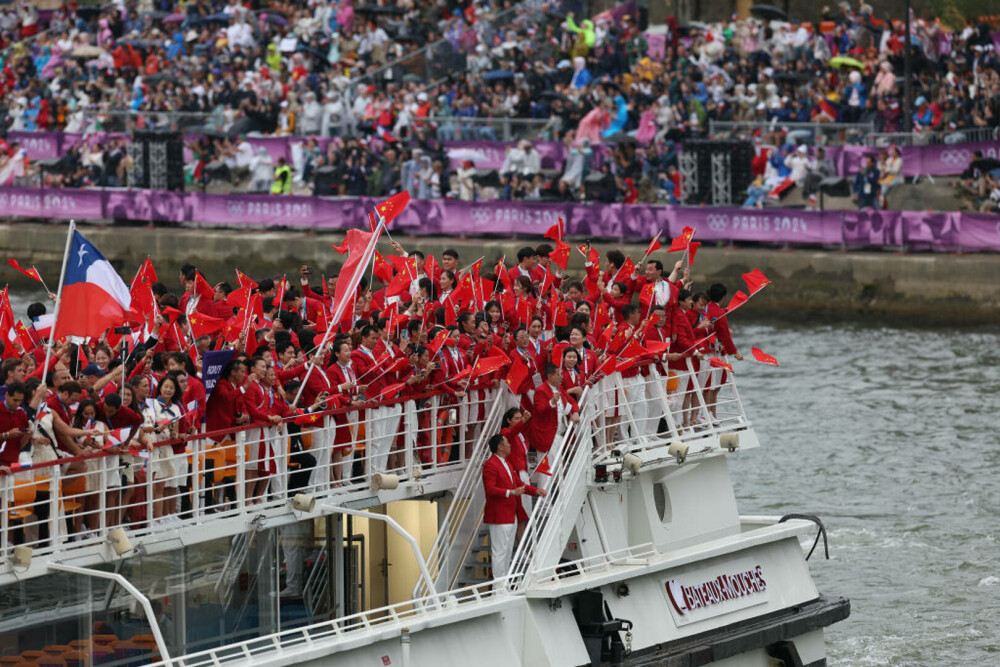 Atmosferă de poveste la ceremonia de deschidere a Jocurilor Olimpice de la Paris. Show total pe Sena | GALERIE FOTO - Imaginea 15