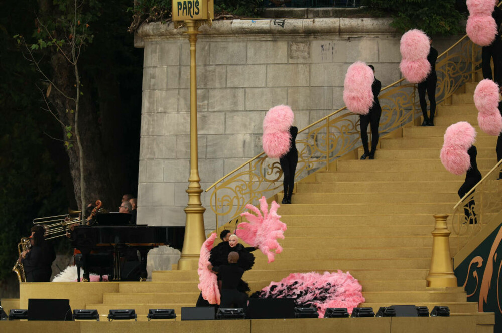 Lady Gaga, apariție amețitoare la spectacolul de deschidere a Jocurilor Olimpice de la Paris. Artista a făcut spectacol FOTO - Imaginea 1