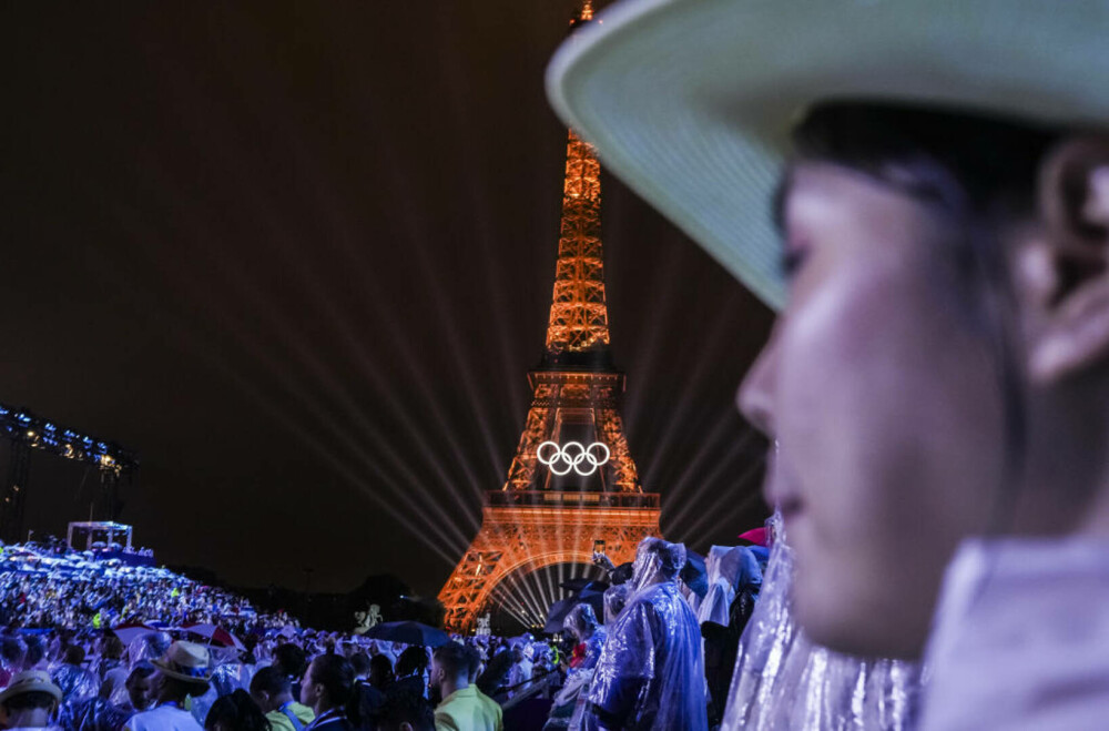 Ceremonia de deschidere a Jocurilor Olimpice 2024, în imagini. Fotografii spectaculoase din Paris | FOTO - Imaginea 14