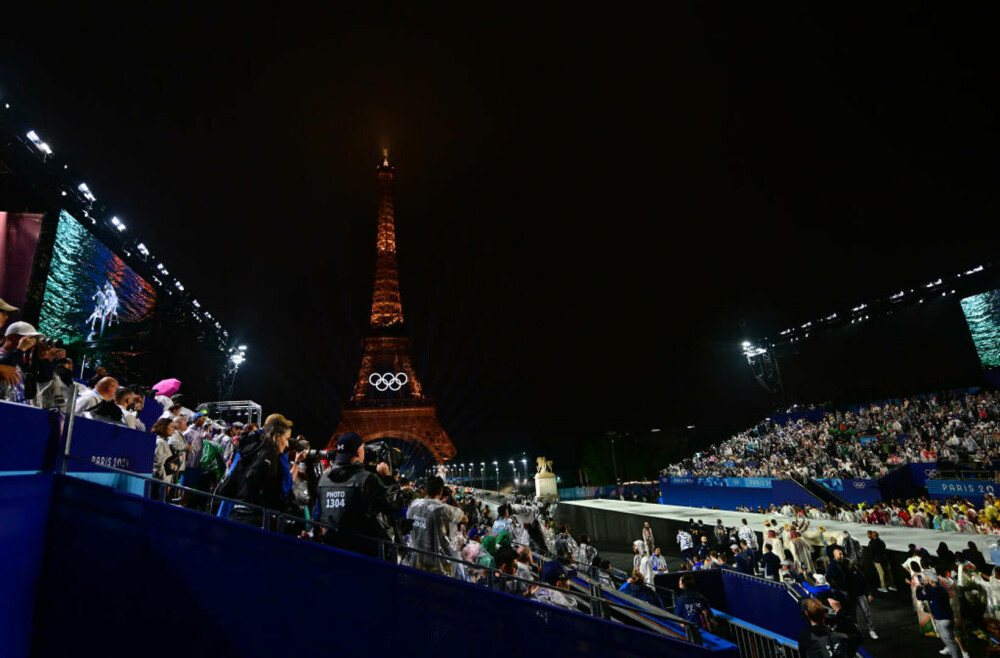 Ceremonia de deschidere a Jocurilor Olimpice 2024, în imagini. Fotografii spectaculoase din Paris | FOTO - Imaginea 22