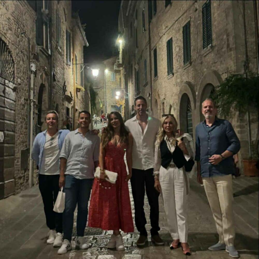 Sofia Vergara, alături de Justin Saliman și de fiul ei în Monaco. Cu ce româncă celebră au fost în vacanță | FOTO - Imaginea 12