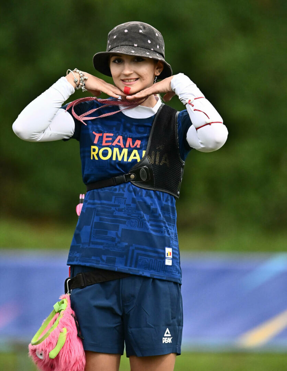 Jocurile Olimpice de la Paris. Mădălina Amăistroaie s-a calificat în turul doi al probei individuale la tir cu arcul. FOTO - Imaginea 10