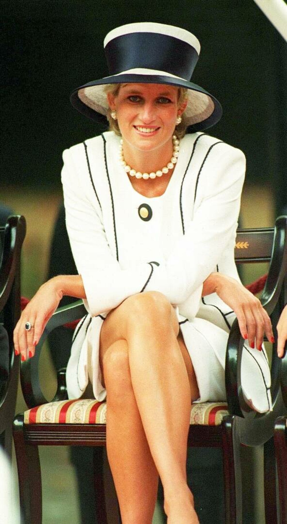 Prințesa Diana ar fi împlinit 64 de ani. Povestea emoționantă a „prințesei inimilor”. GALERIE FOTO - Imaginea 4