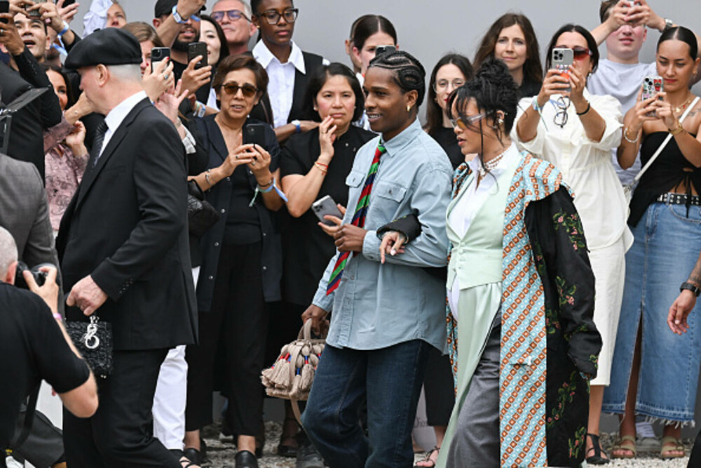 A$AP Rocky s-a dat de gol. Ce sex ar avea bebelușul pe care îl așteaptă cu Rihanna - Imaginea 35