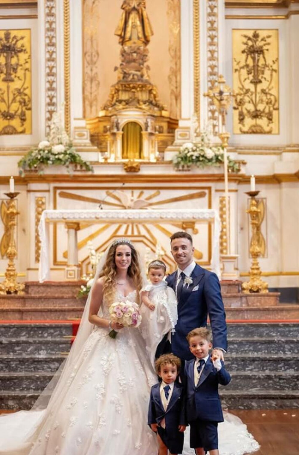 A murit Diogo Jota, fotbalistul lui Liverpool, într-un accident de circulație. Mesajul transmis de club - Imaginea 6