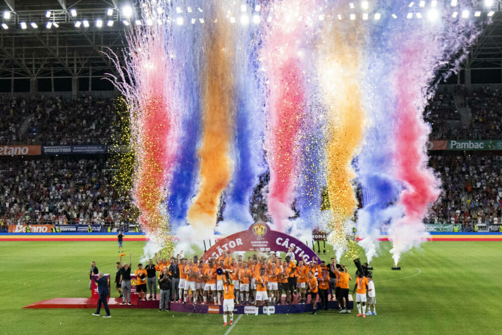 FCSB a câştigat Supercupa României, după 2-1 cu CFR Cluj - Imaginea 7