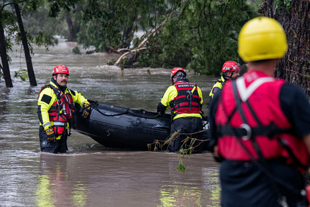 Bilanțul morților a ajuns la peste 50 după inundațiile devastatoare din Texas. „N-am văzut niciodată ceva atât de rău”. FOTO - Imaginea 3