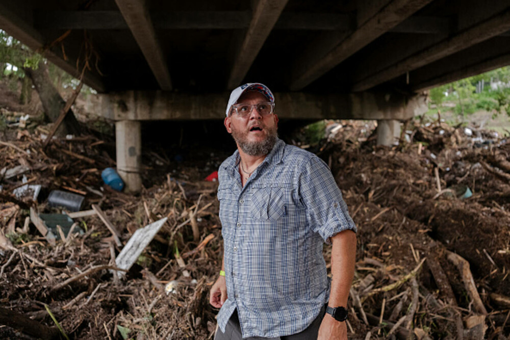 Bilanțul morților a ajuns la peste 50 după inundațiile devastatoare din Texas. „N-am văzut niciodată ceva atât de rău”. FOTO - Imaginea 16