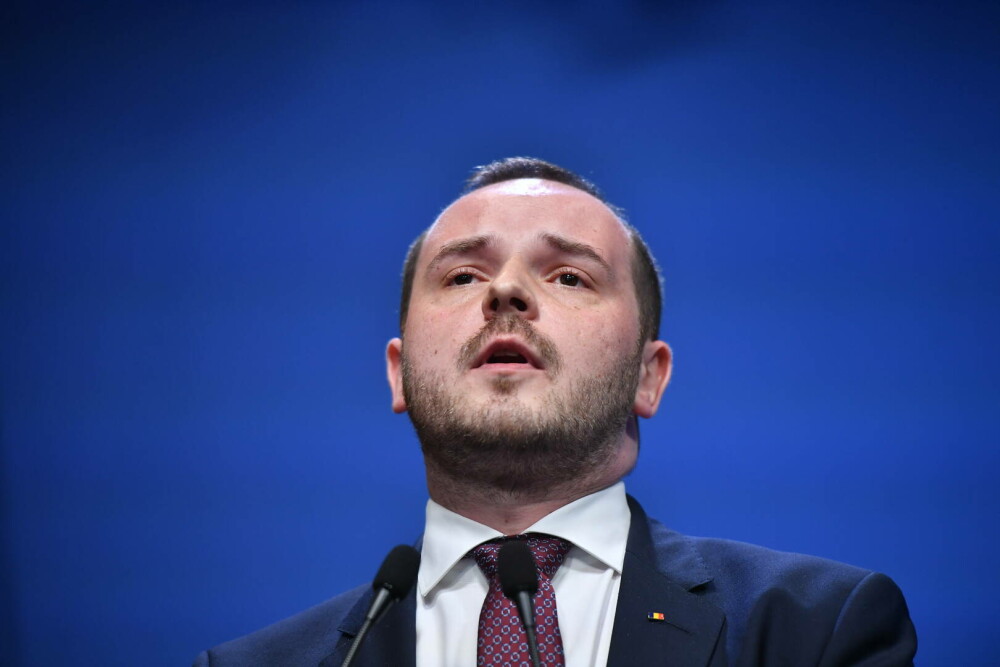 Rogobete, despre clinica stomatologică unde a murit o fetiţă de 2 ani: Funcţionează improvizat şi nu respectă normativele - Imaginea 1