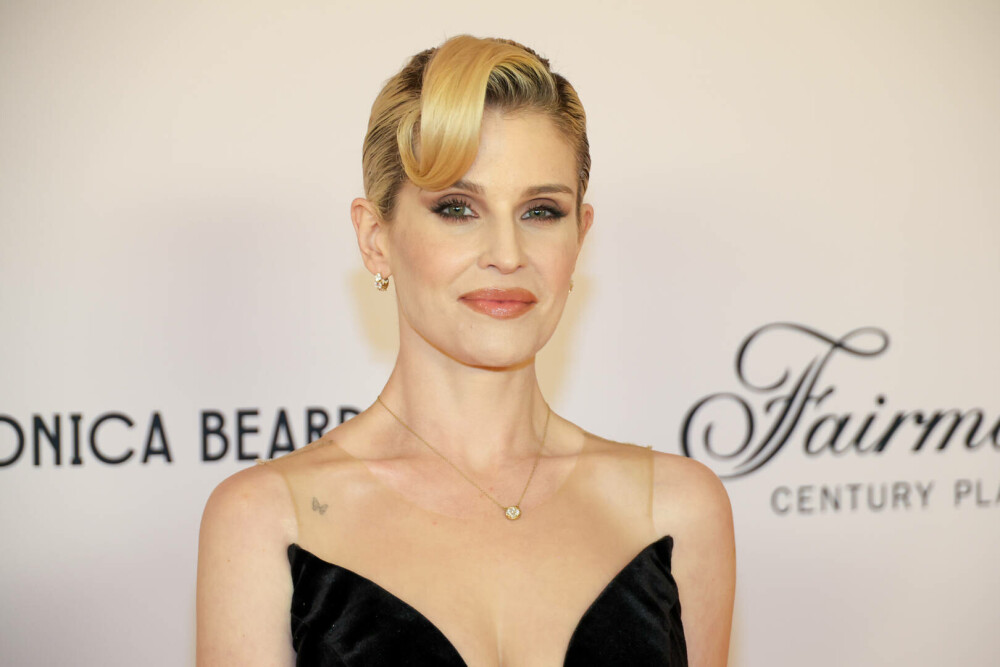 Kelly Osbourne a fost cerută în căsătorie în timpul ultimului concert susținut de tatăl său. Reacția lui Ozzy Osbourne - Imaginea 10