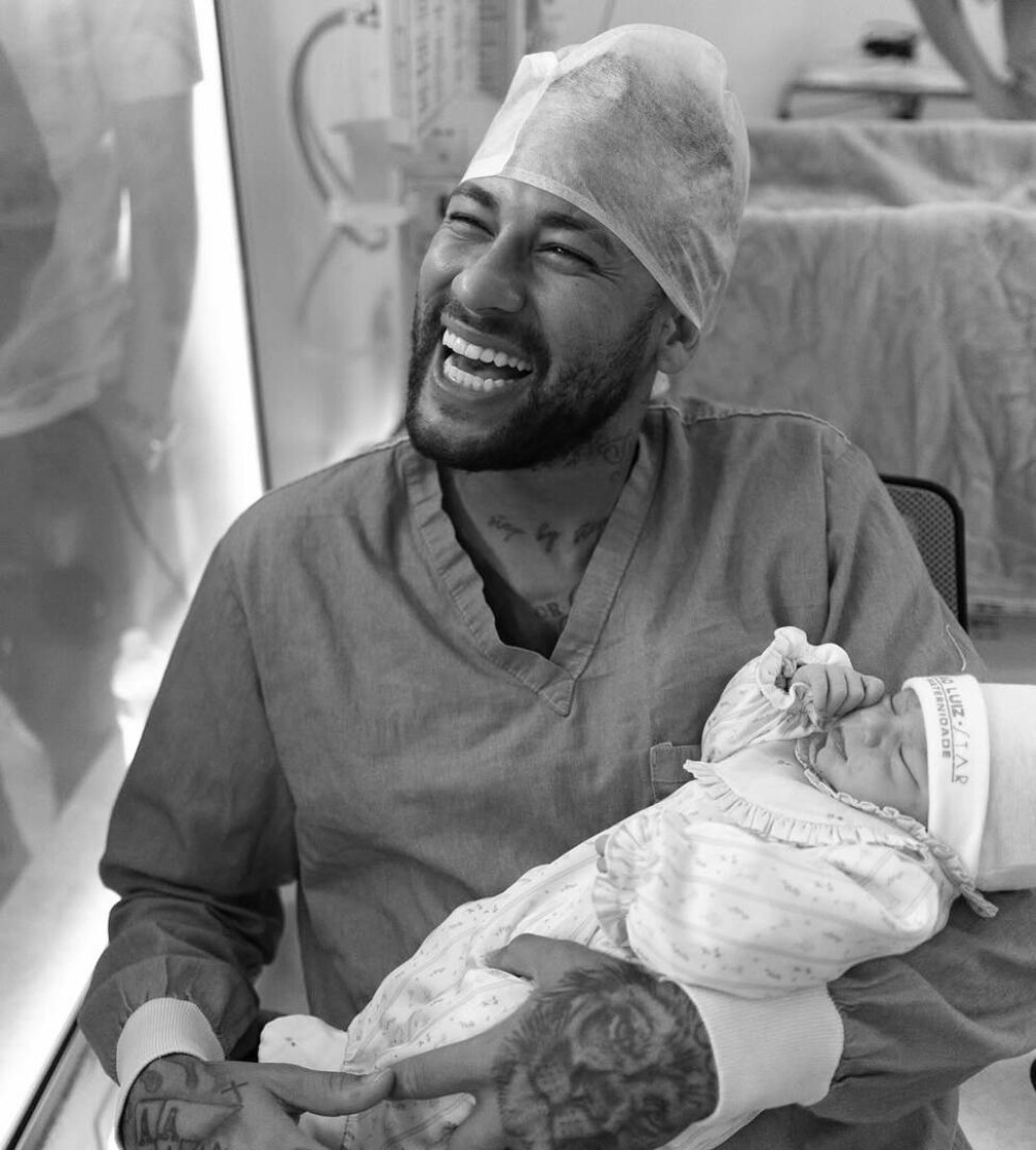 Neymar şi Bruna Biancardi au devenit din nou părinţi. Primele imagini cu bebelușul. FOTO - Imaginea 10