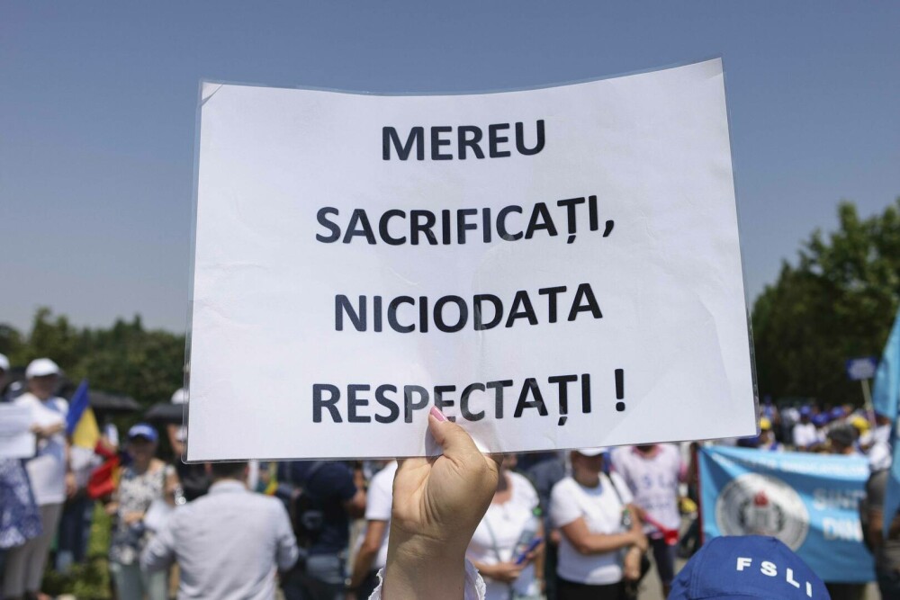 Sindicatele din Parlament denunţă tăierea abuzivă a sporurilor: Urmează blocaje instituţionale. Ce solicitări au - Imaginea 3