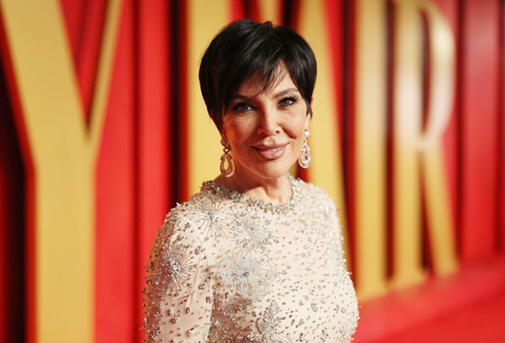Kris Jenner, schimbare spectaculoasă de look la 69 de ani. Cum a fost surprinsă alături de iubitul cu 25 de ani mai tânăr - Imaginea 9