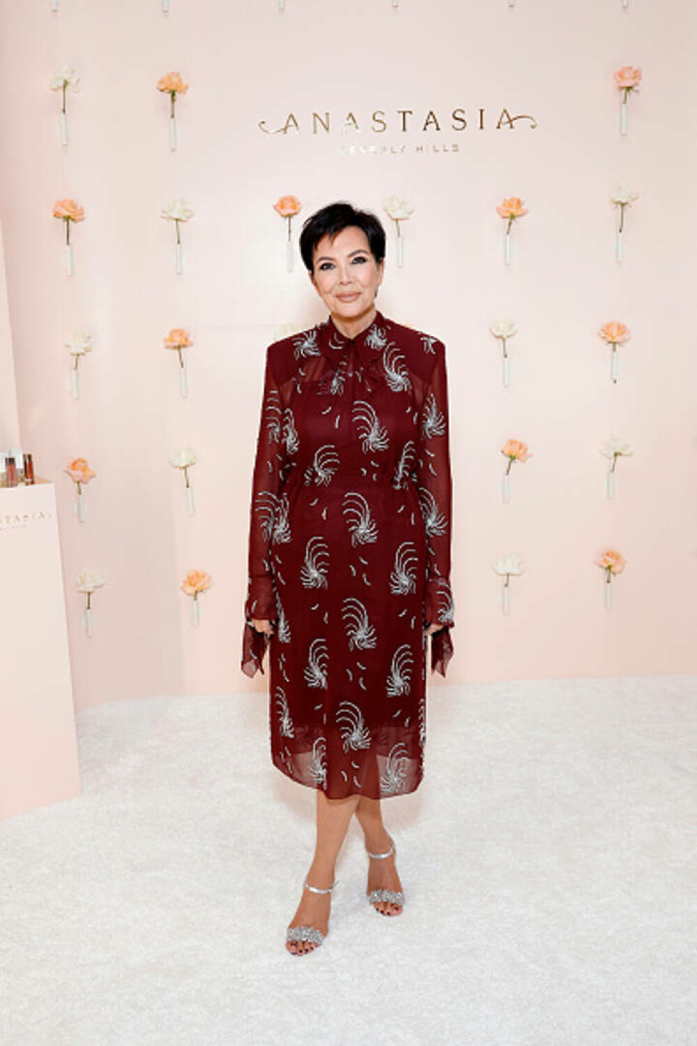Kris Jenner, schimbare spectaculoasă de look la 69 de ani. Cum a fost surprinsă alături de iubitul cu 25 de ani mai tânăr - Imaginea 13