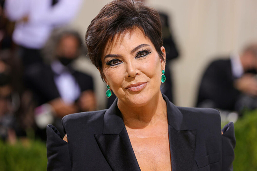 Kris Jenner, schimbare spectaculoasă de look la 69 de ani. Cum a fost surprinsă alături de iubitul cu 25 de ani mai tânăr - Imaginea 29
