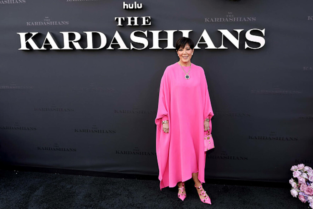 Kris Jenner, schimbare spectaculoasă de look la 69 de ani. Cum a fost surprinsă alături de iubitul cu 25 de ani mai tânăr - Imaginea 30