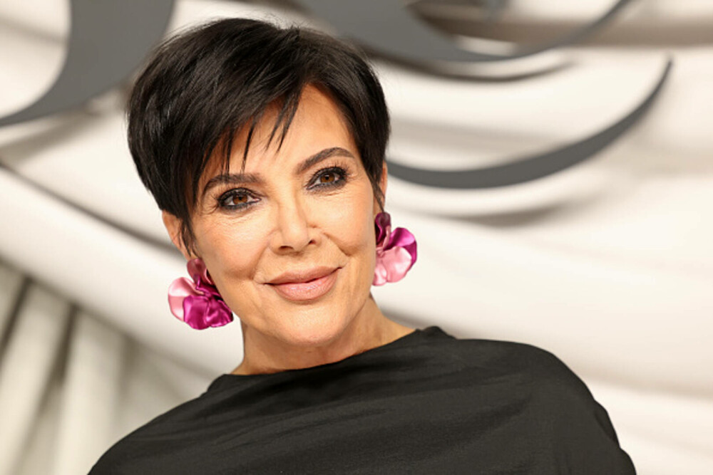 Kris Jenner, schimbare spectaculoasă de look la 69 de ani. Cum a fost surprinsă alături de iubitul cu 25 de ani mai tânăr - Imaginea 39