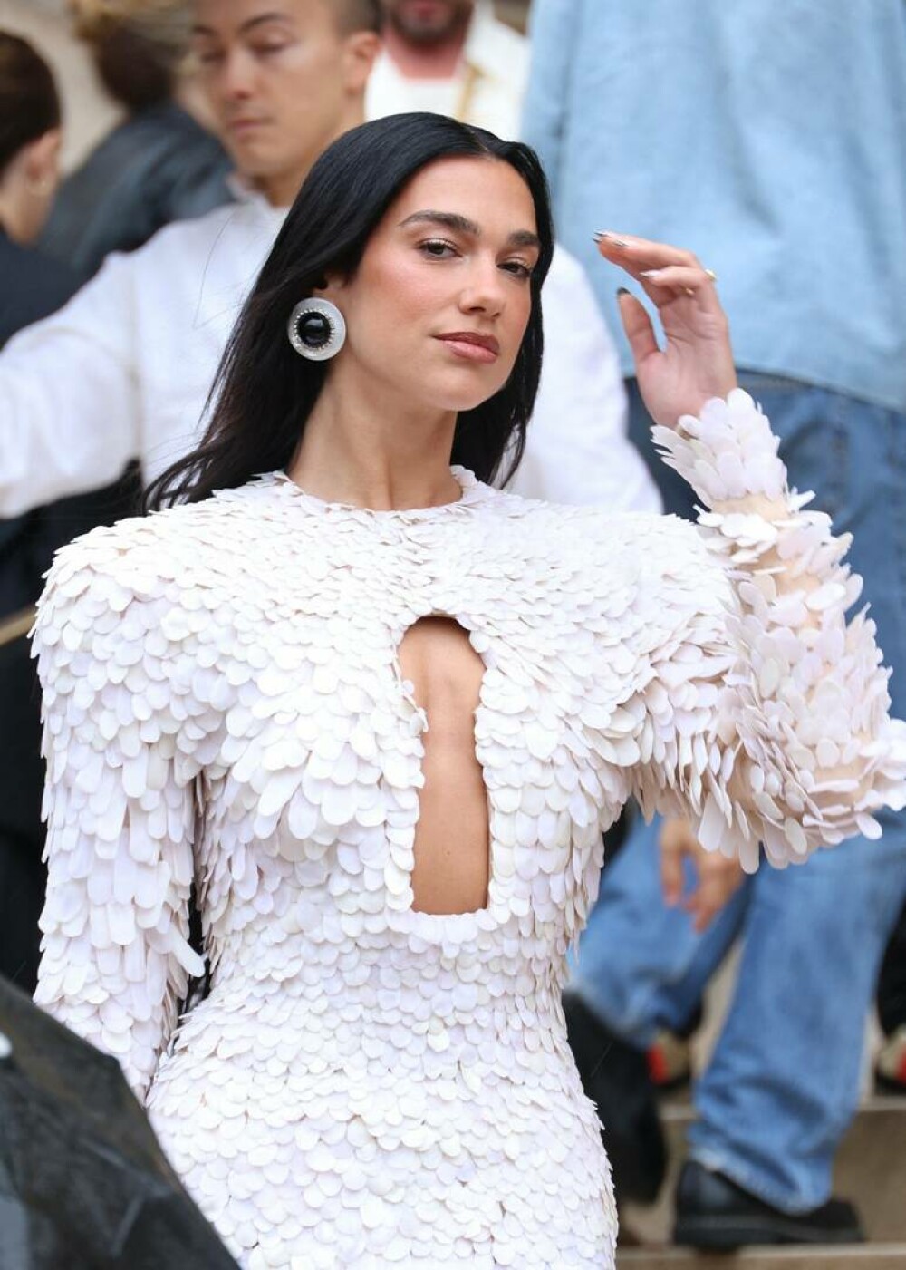 Dua Lipa, plină de eleganță la Săptămâna Modei Haute Couture de la Paris. Ce ținuta a purtat. GALERIE FOTO - Imaginea 12