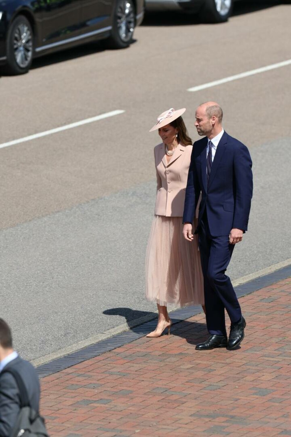Prințesa Kate, apariție plină de eleganță la întâlnirea cu Emmanuel Macron și Brigitte. Ce ținută a purtat. GALERIE FOTO - Imaginea 4