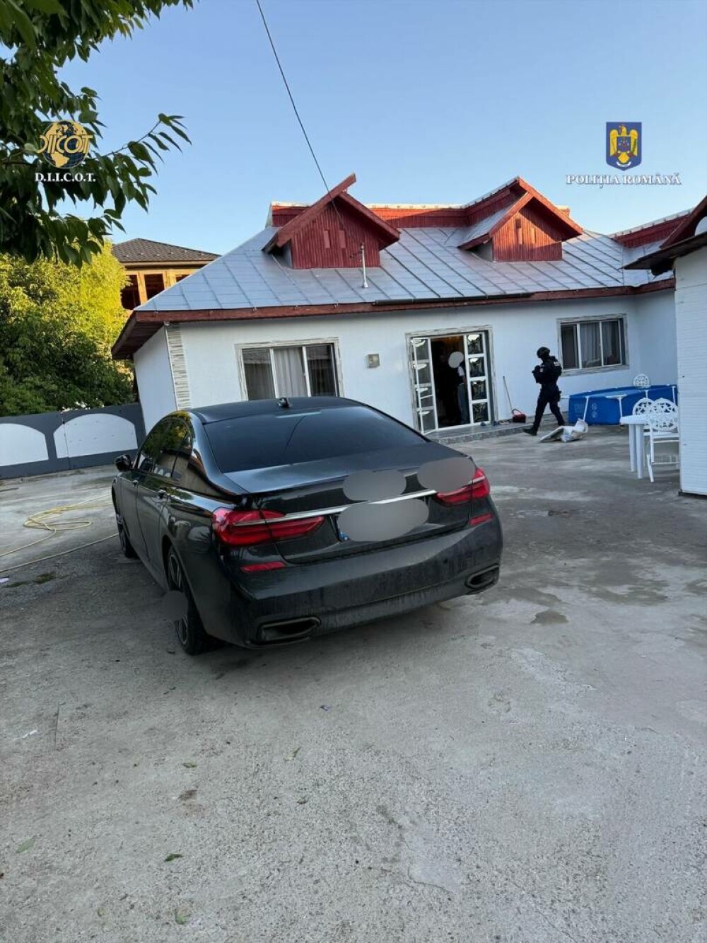 Grupare de cămătari destructurată. Cumpărau maşini de lux din Ungaria ca să spele banii. Ar fi obținut 2 milioane de euro - Imaginea 6