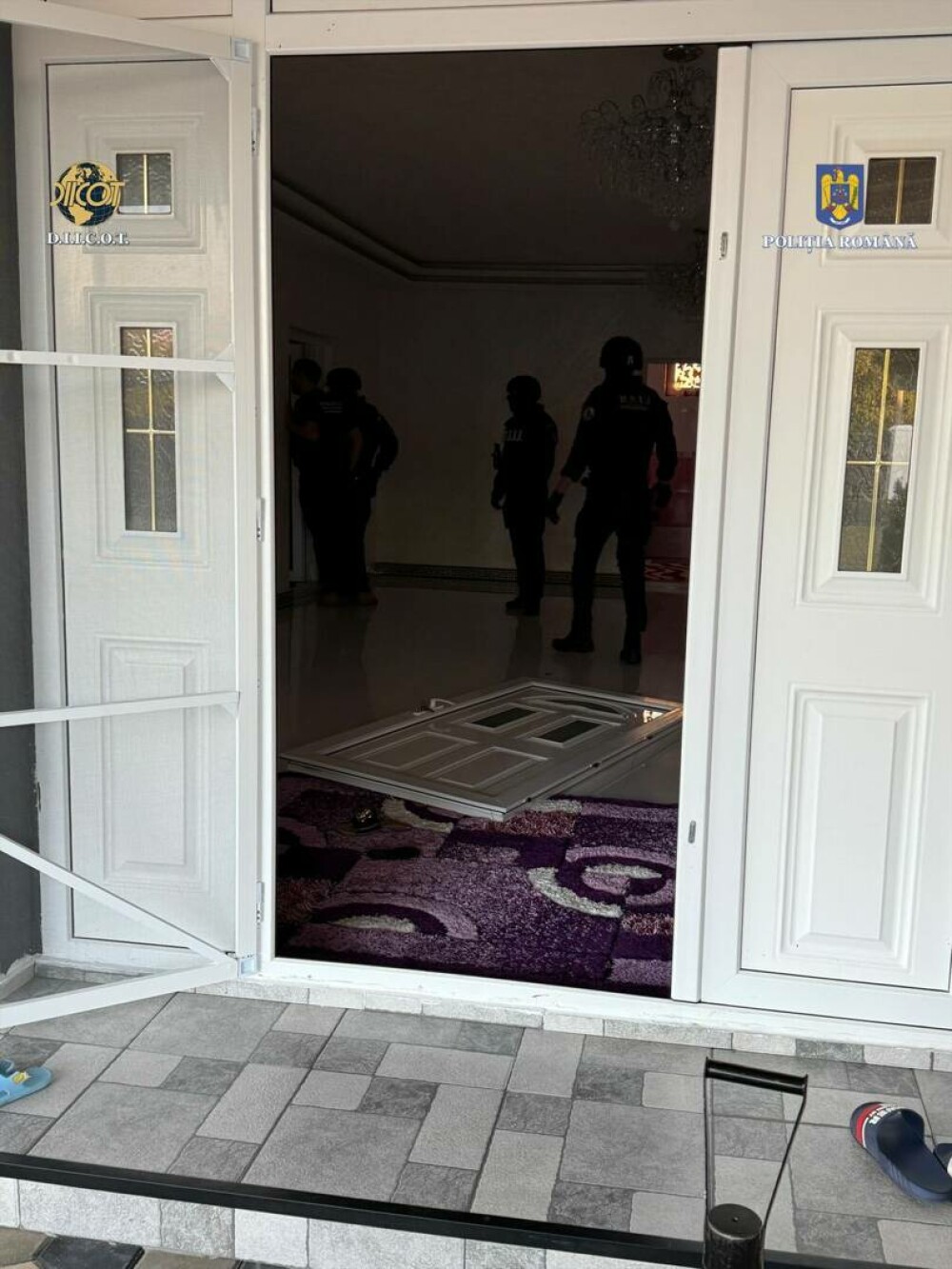 Grupare de cămătari destructurată. Cumpărau maşini de lux din Ungaria ca să spele banii. Ar fi obținut 2 milioane de euro - Imaginea 5